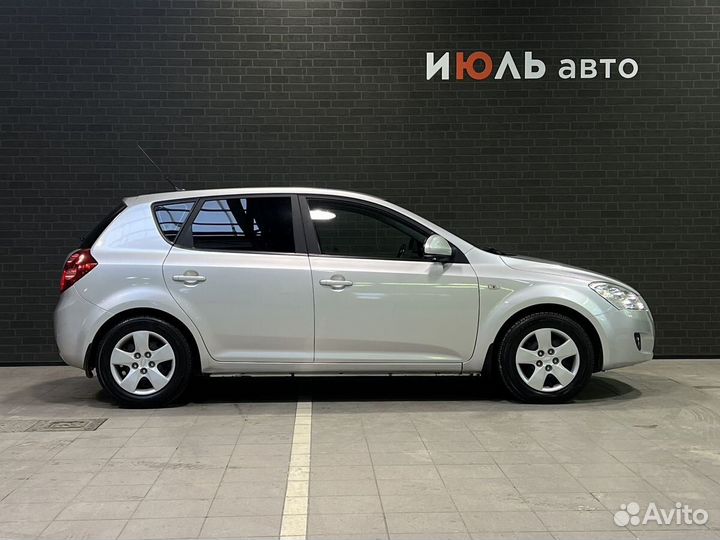 Kia Ceed 1.6 МТ, 2009, 252 291 км