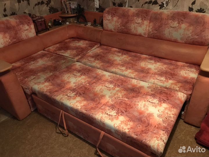 Угловой диван бу