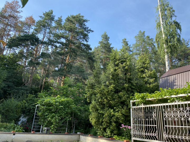 Дача 40 м² на участке 8 сот.