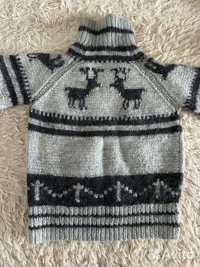 Свитер шерсть