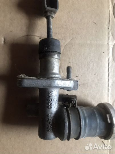 Главный цилиндр сцепления Suzuki Vitara H20A