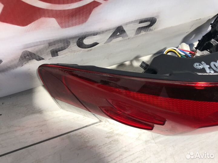 Toyota Land Cruiser 300 Фонарь левый