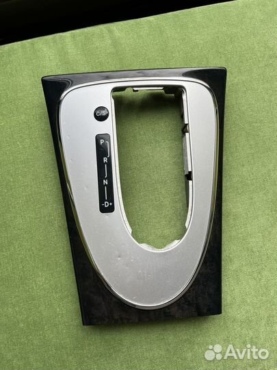 Накладка декоративная на кулису АКПП мерседес w211