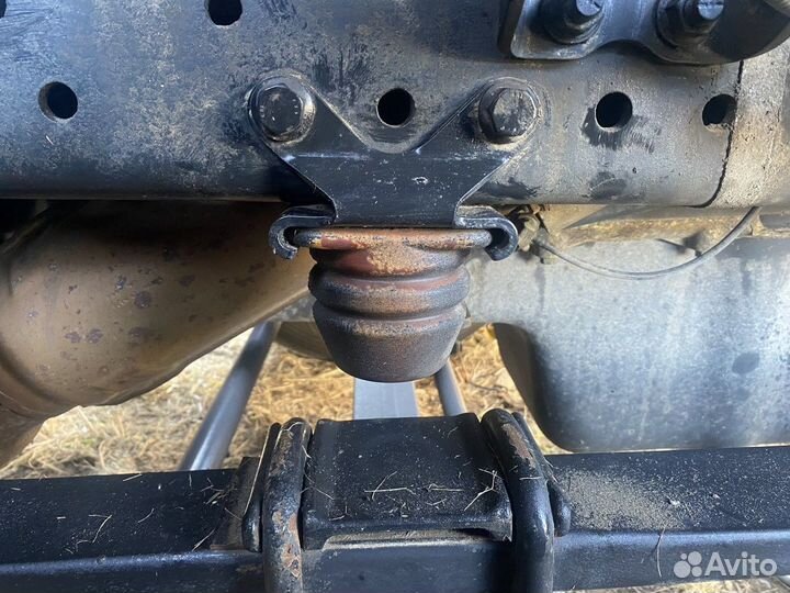 Демпфер рессоры передней