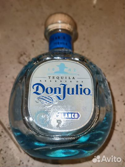 Пустая бутылка Дон Хулио, Нонина