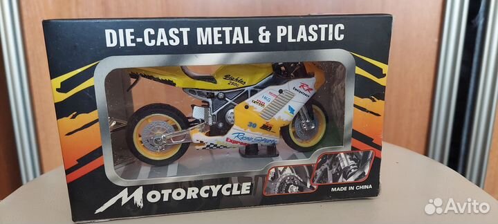 Мотоцикл моделька металл