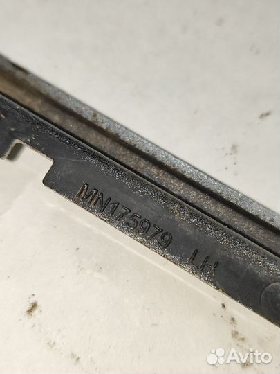 Рамка птф левая Mitsubishi Lancer 9