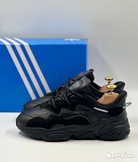 Кроссовки Adidas Ozweego