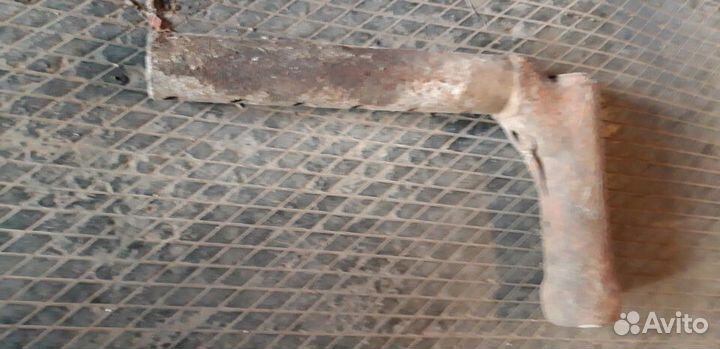 Чулок передней подвески Т16