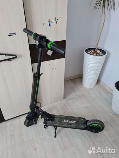 Электросамокат jetson l8