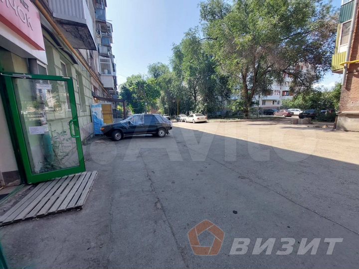 Торговое помещение с арендаторами