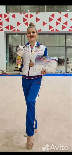 Тренер по художественной гимнастике