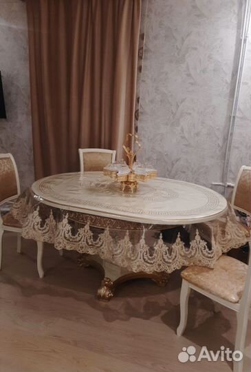 Скатерть силиконовая, прозрачная с декором