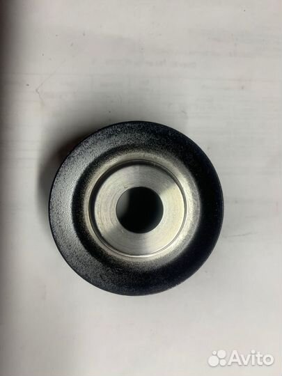 Шкив привода генератора Toyota