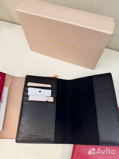 Обложка на паспорт Coccinelle