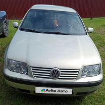 Volkswagen Bora 1.6 MT, 1999, 540 000 км, с пробегом, цена 220 000 руб.