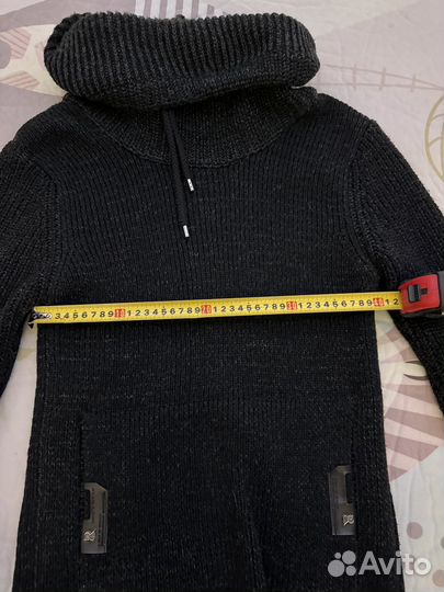 Зимний мужской свитер