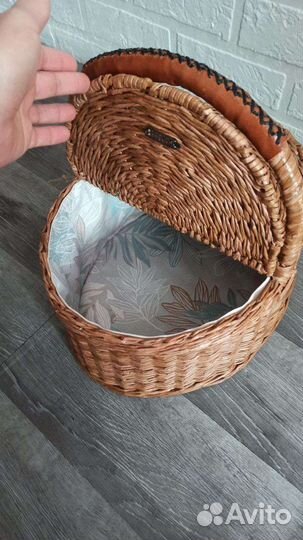 Корзина плетеная с крышкой
