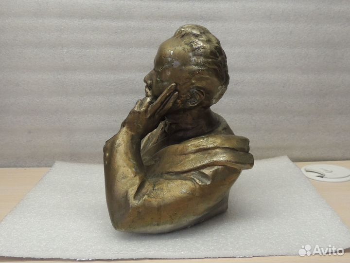 Бюст П.И. Чайковский, Ск. Л. Торич. 1985 год. Силу