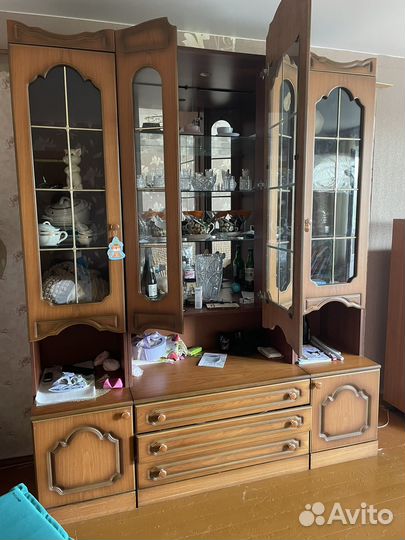 Стенка в гостиную бу