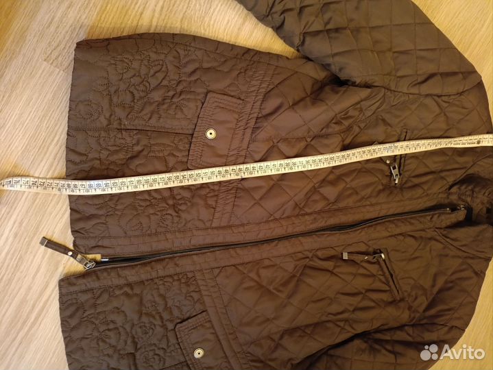 Куртка женская размер 48-50