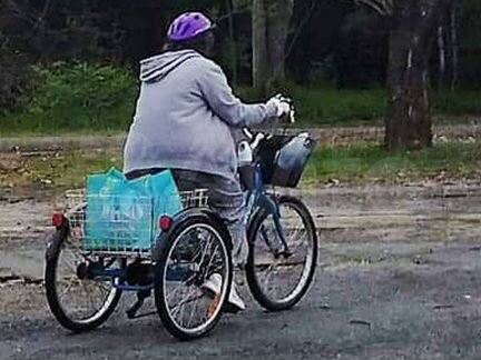 Трехколесный велосипед для пожилых