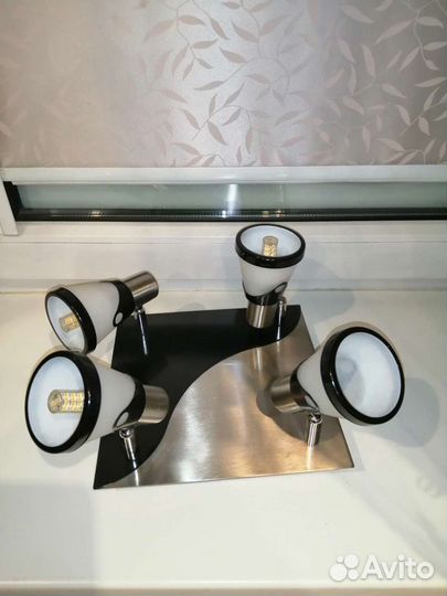 Спот на четыре рожка blitz германия