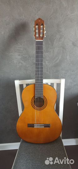Гитара Yamaha C40