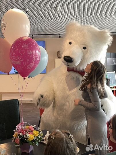 Поздравление белого медведя