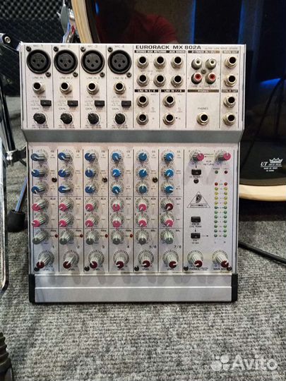 Микшерный пульт behringer eurorack MX 802A