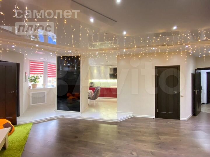 3-к. квартира, 115 м², 6/14 эт.