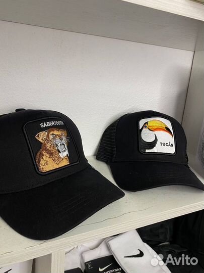 Бейсболка мужская с сеткой