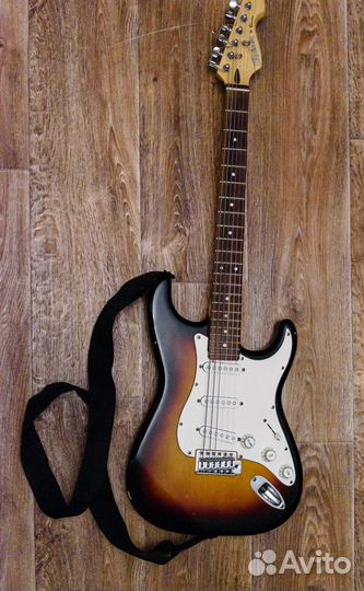 Гитара Cruiser by Crafter