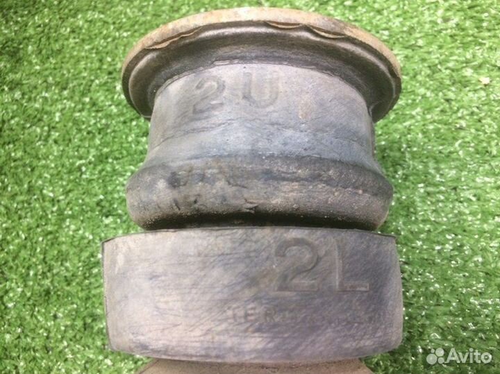 Подушка рамы кузова Toyota Land Cruiser Prado 150