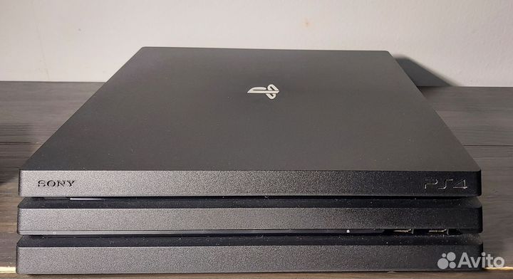 Sony PS4 pro 1tb