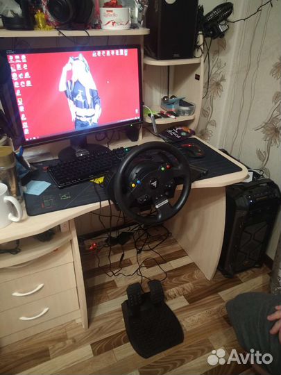 Игровой руль с педалями для пк