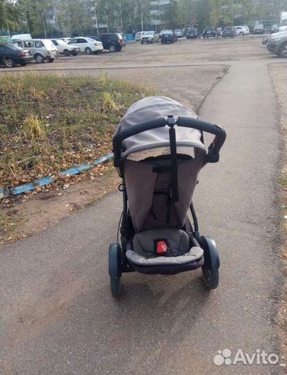 Коляска для погодок phil and teds