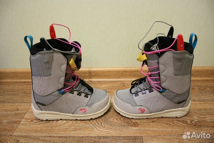 Ботинки для сноуборда женские р38 Northwave Dahlia