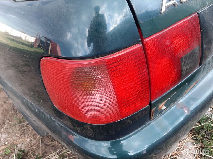 Фонарь задний Audi 100 A6 С4 универсал левый