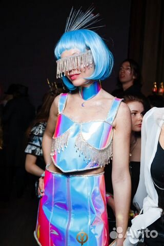 Аренда костюмов для съемок и вечеринок