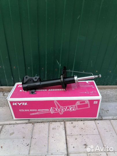 Стойки передние Tovota probox/succeed