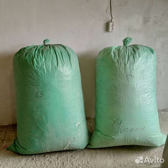 Поролоновая крошка