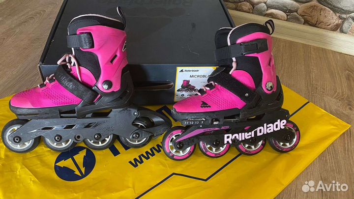 Роликовые коньки rollerblade