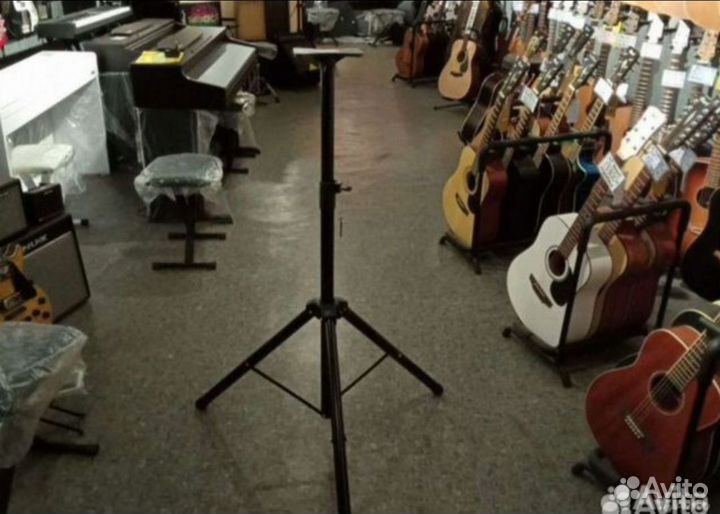 Стойки для Акустических систем, мониторов