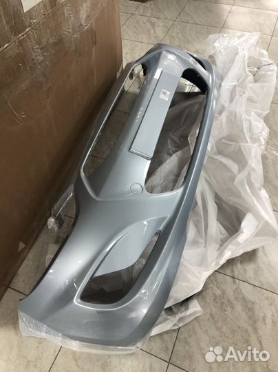 Бампер передний Hyundai Solaris (голубой металлик)
