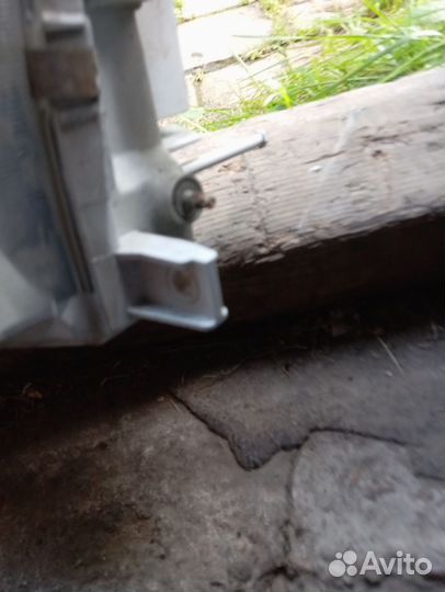 Фара передняя левая Carina ed