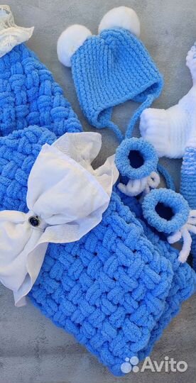 Плюшевый комплект на выписку