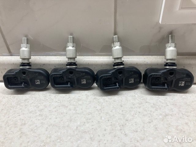 Оригинальные датчики давления Toyota RAV4