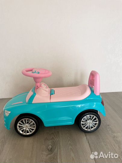 Машинка толокар