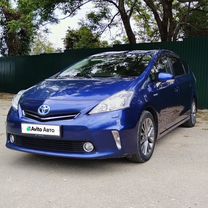 Toyota Prius Alpha 1.8 CVT, 2014, 147 000 км, с пробегом, цена 1 584 000 руб.